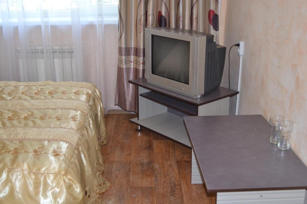 Kuze Hostel Алма Ата Стая снимка